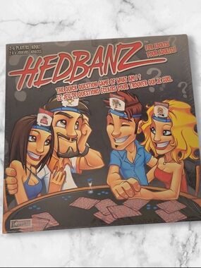 Board Game: "Hedbanz for Adults"